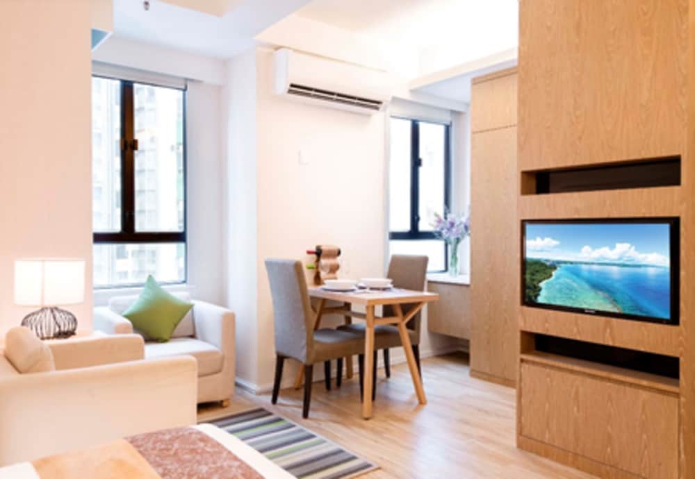 Ying nFlo, Hong Kong, Wan Chai 39/58