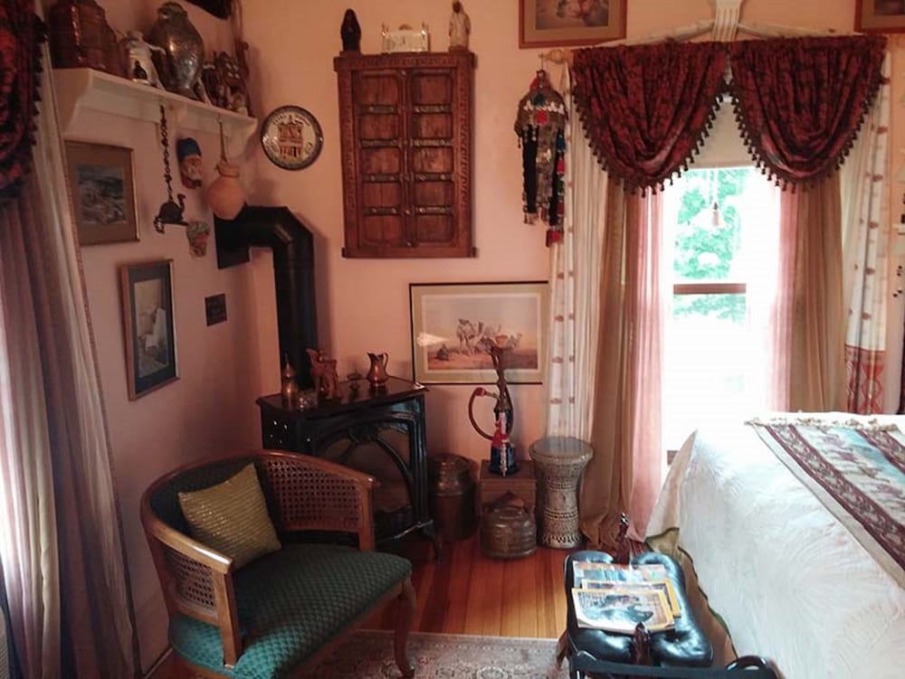 Oasis Bed and Breakfast 22/37