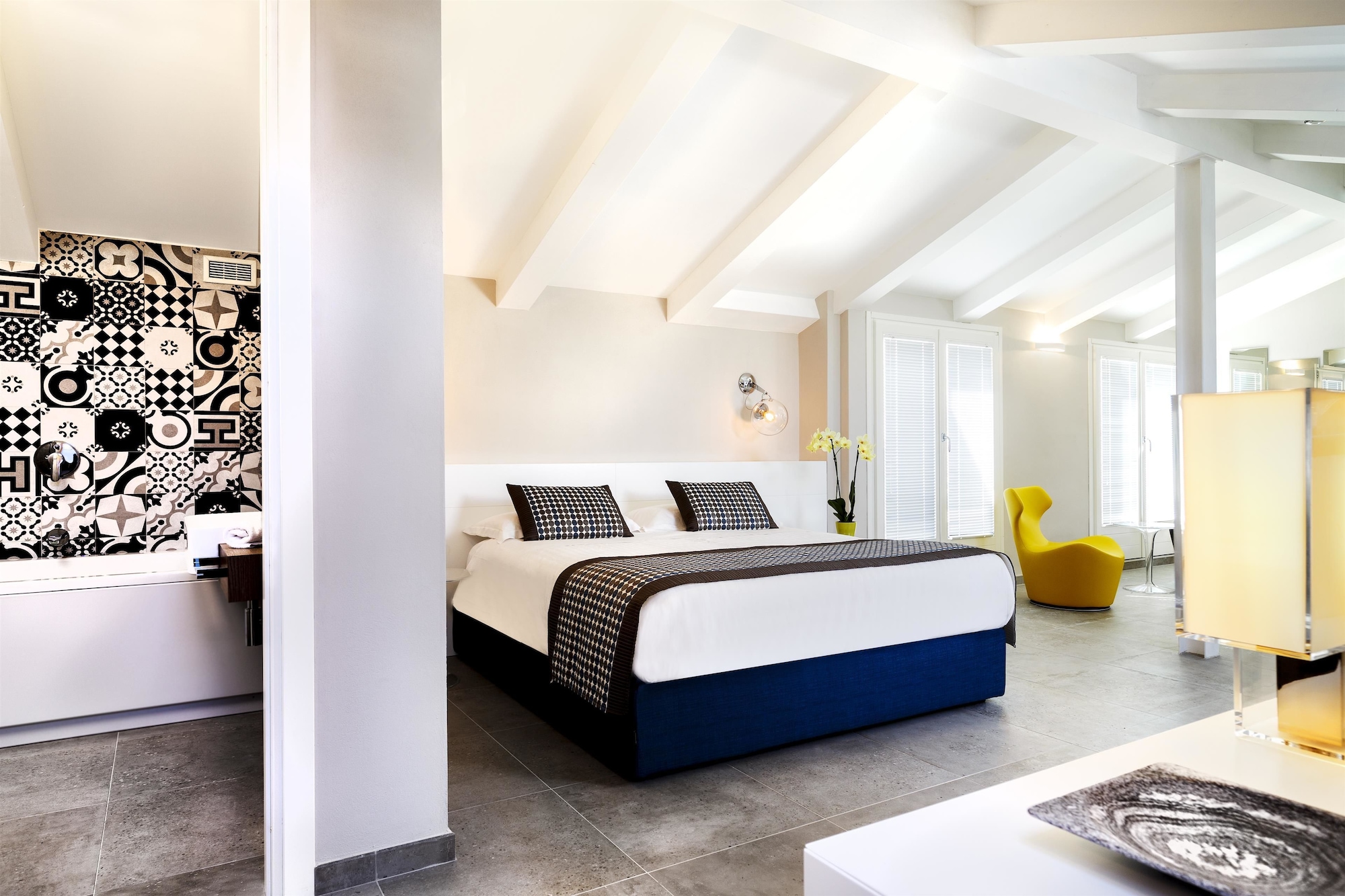 Design, Suite, King Bed, Balcony