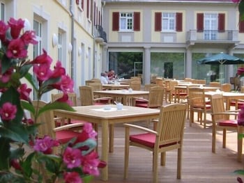 Sante Royale Hotel 39/65
