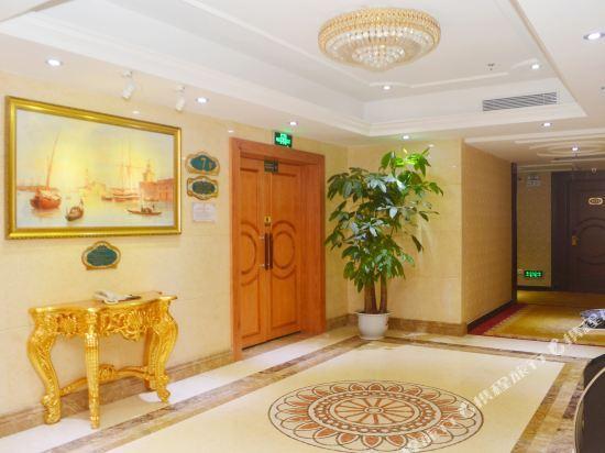 Vienna Hotel Huizhou Zhongkai Avenue 18/48