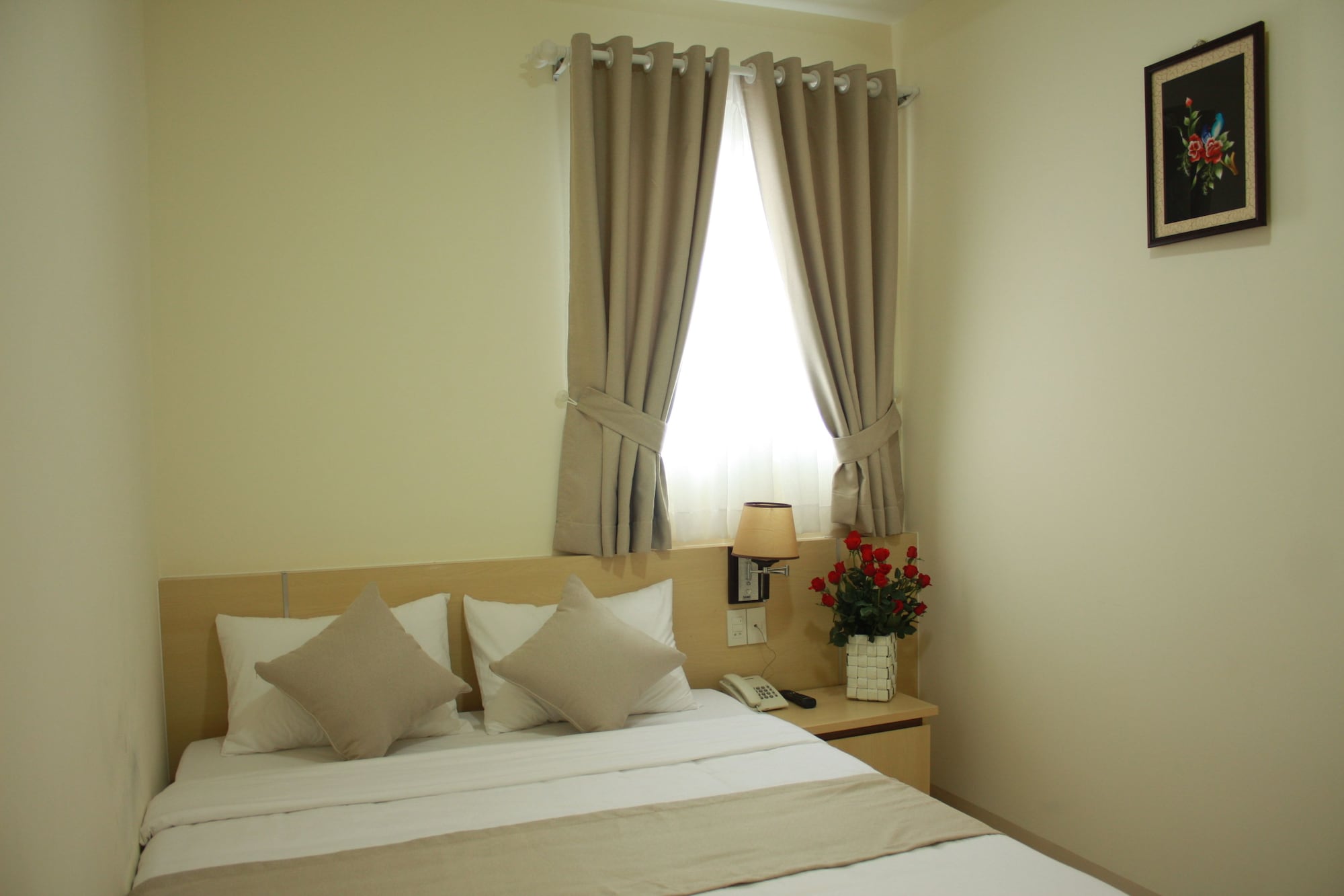 STANDARD, DOUBLE BED