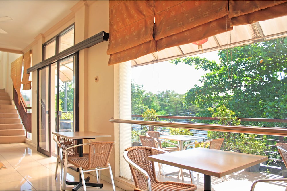 Graha Dpt 33 Hotel 40/55