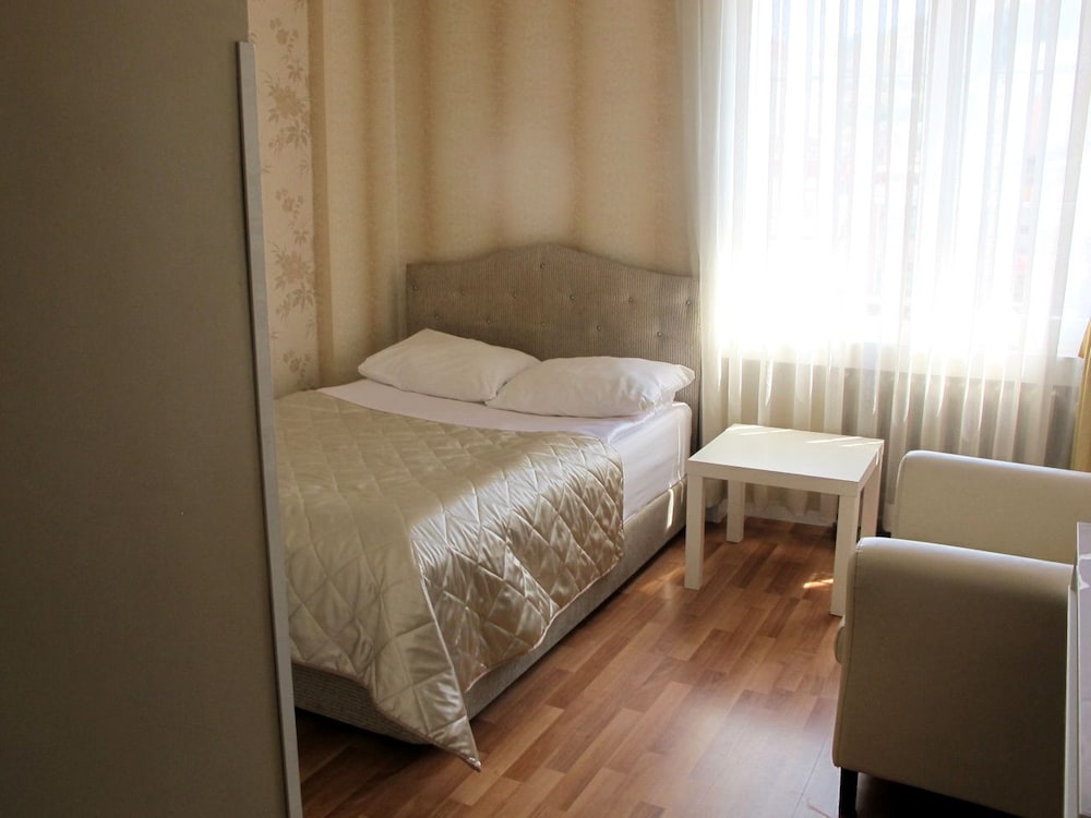 Idrisoglu Hotel 9/18