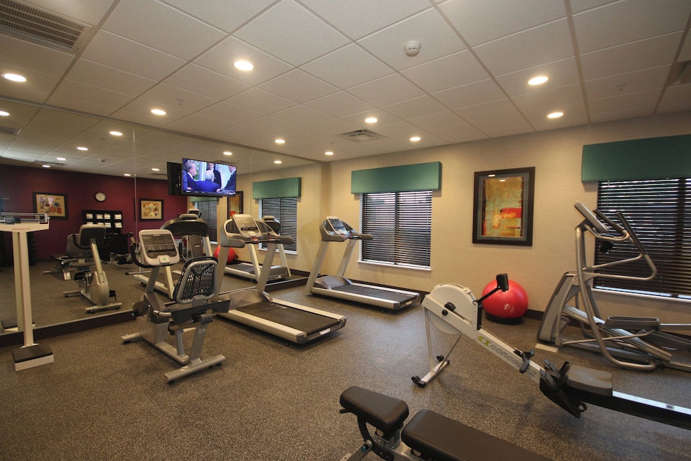 Holiday Inn Express And Suites Charlotte North 26/49