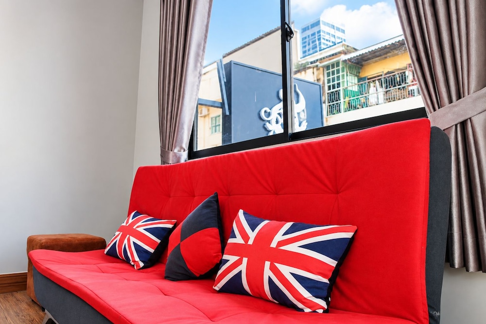 Ostro Hotel 40/61