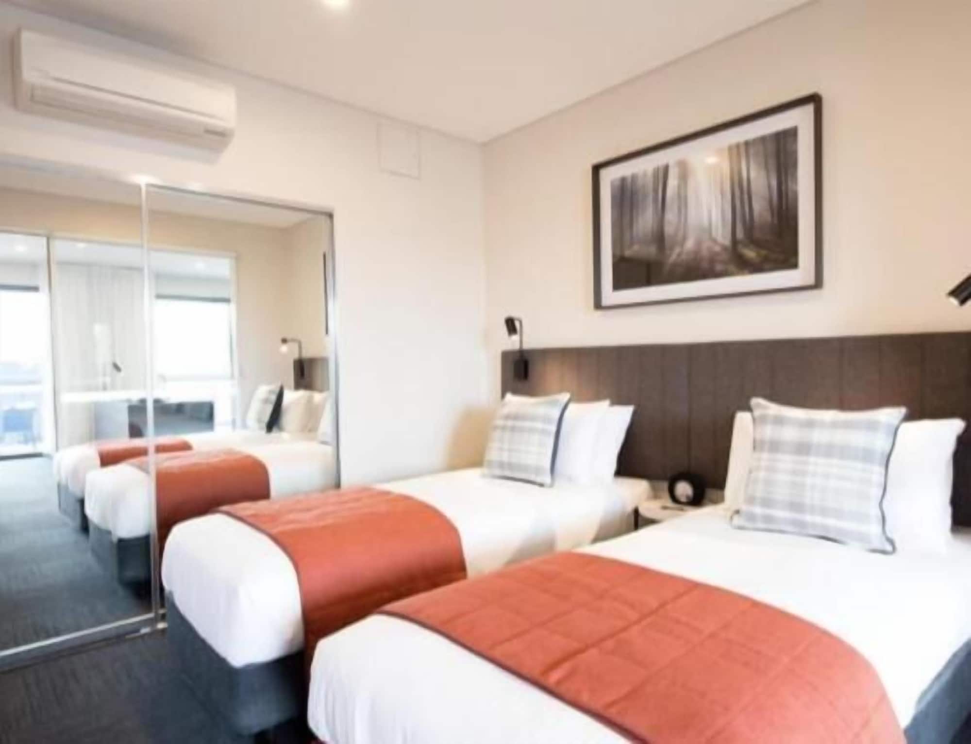 3 Bedrooms, Apartment, 3 King Beds