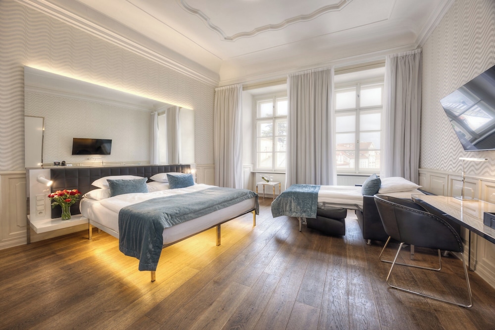 Hotel Golden Star 18/69