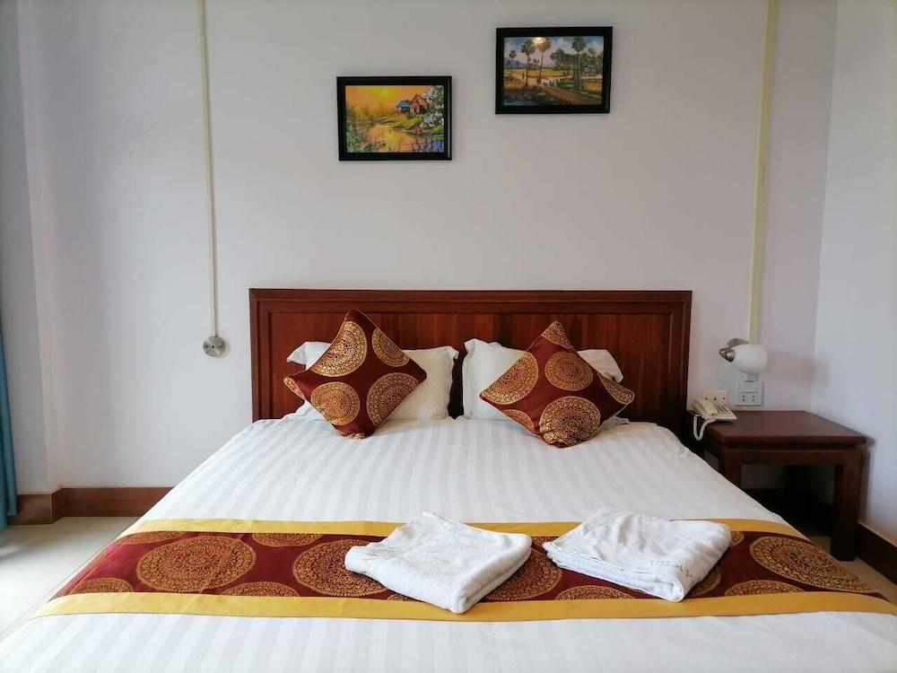 Vilayvong Hotel 15/50