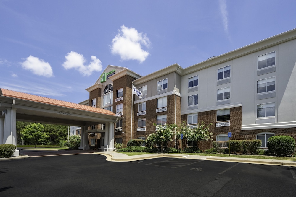 Holiday Inn Express Hotel Suites Atlanta Johns Creek 54/64