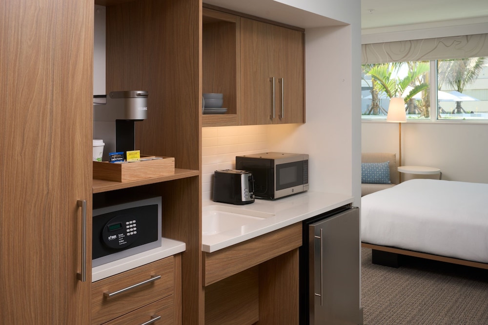 Element Melbourne Oceanfront 20/57