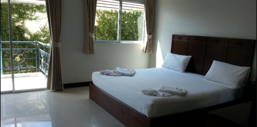 STANDARD, TWIN BEDS