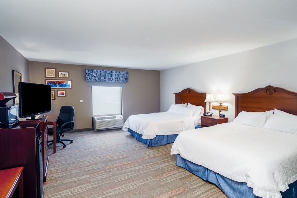 Hampton Inn London-North 8/29