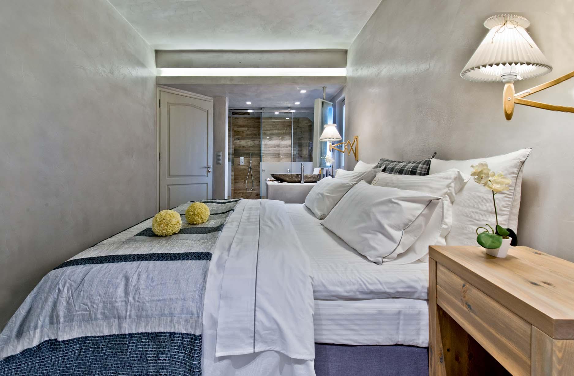 2 Bedrooms, Executive, Suite, Beach Front