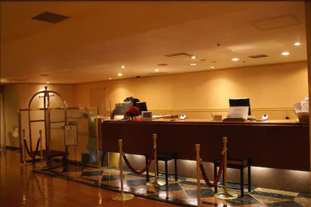 Diamond Hotel 45/50