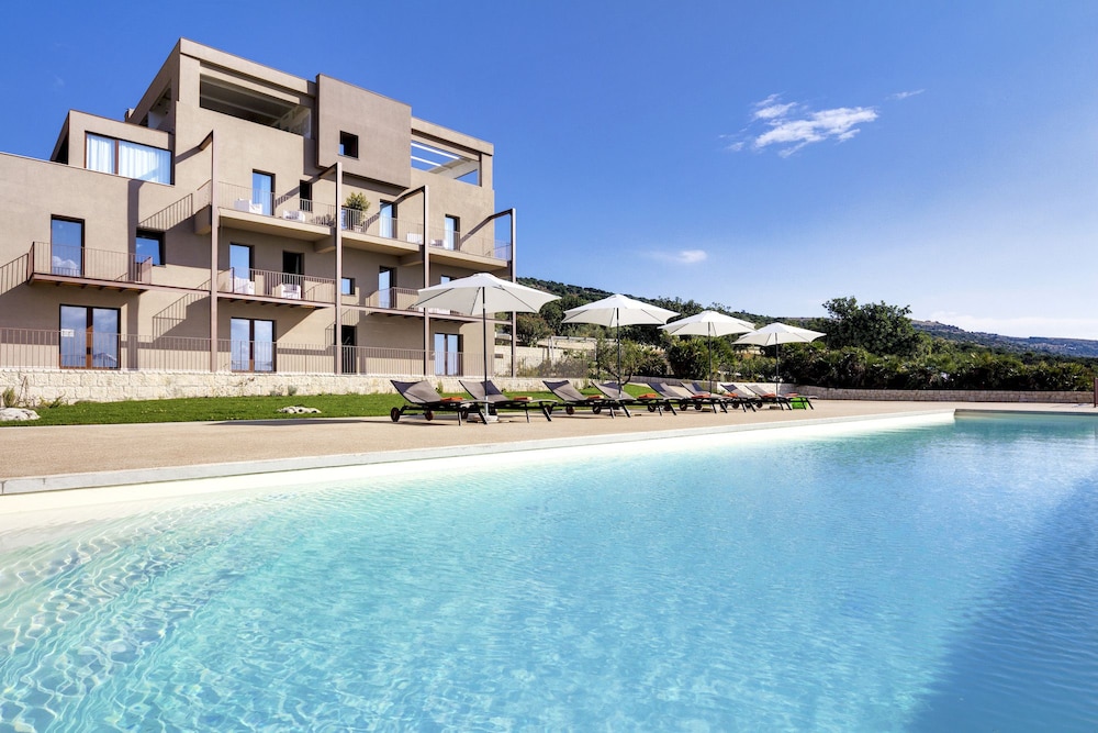 Relais Chiaramonte 58/68