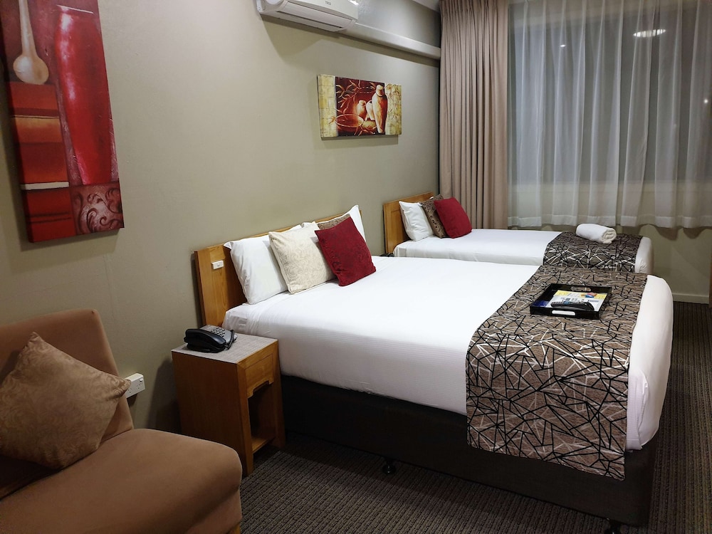 Best Western Endeavour Motel 6/40