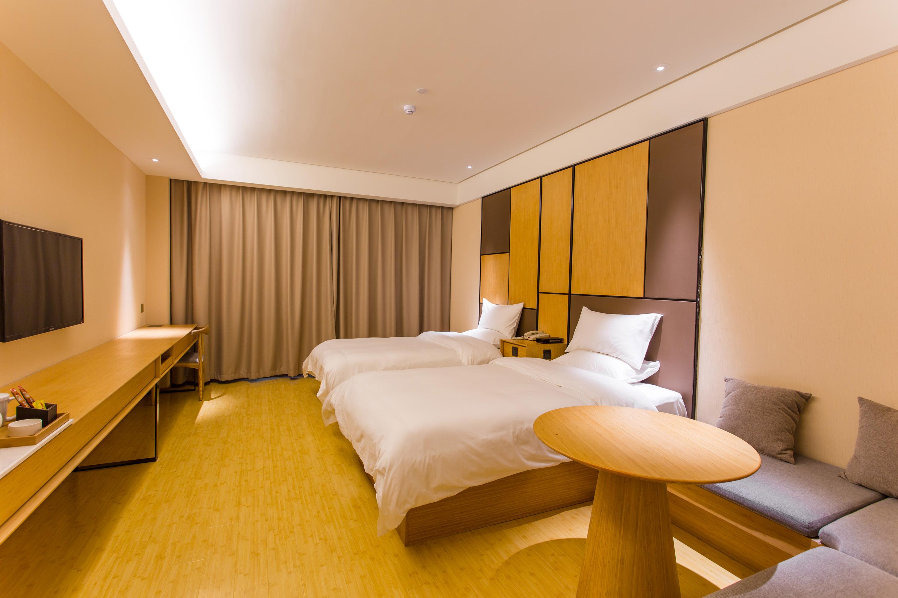 Ji Hotel 4/22