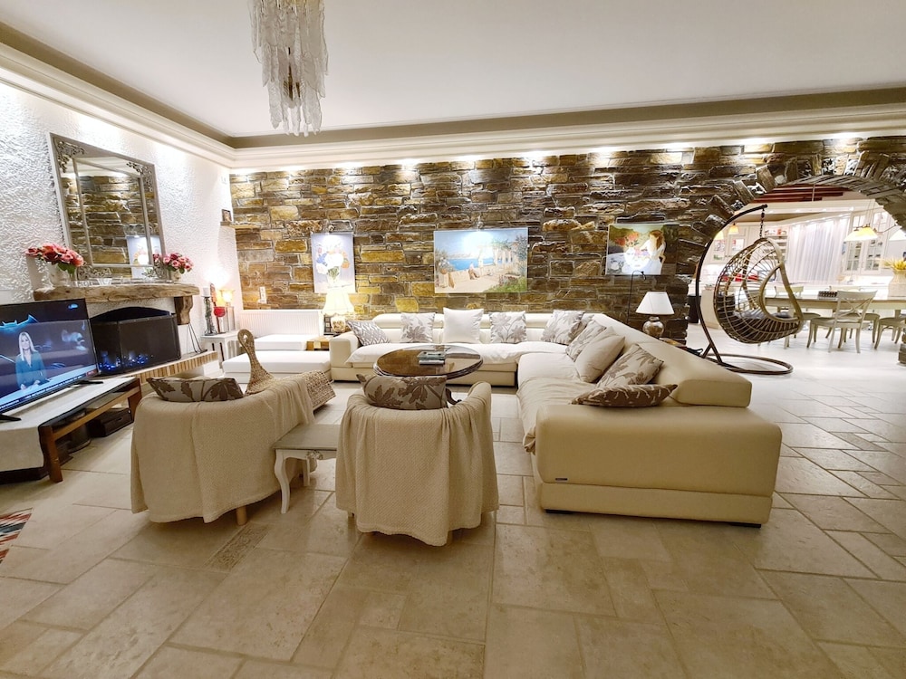 Villa Pari Manda 23/50