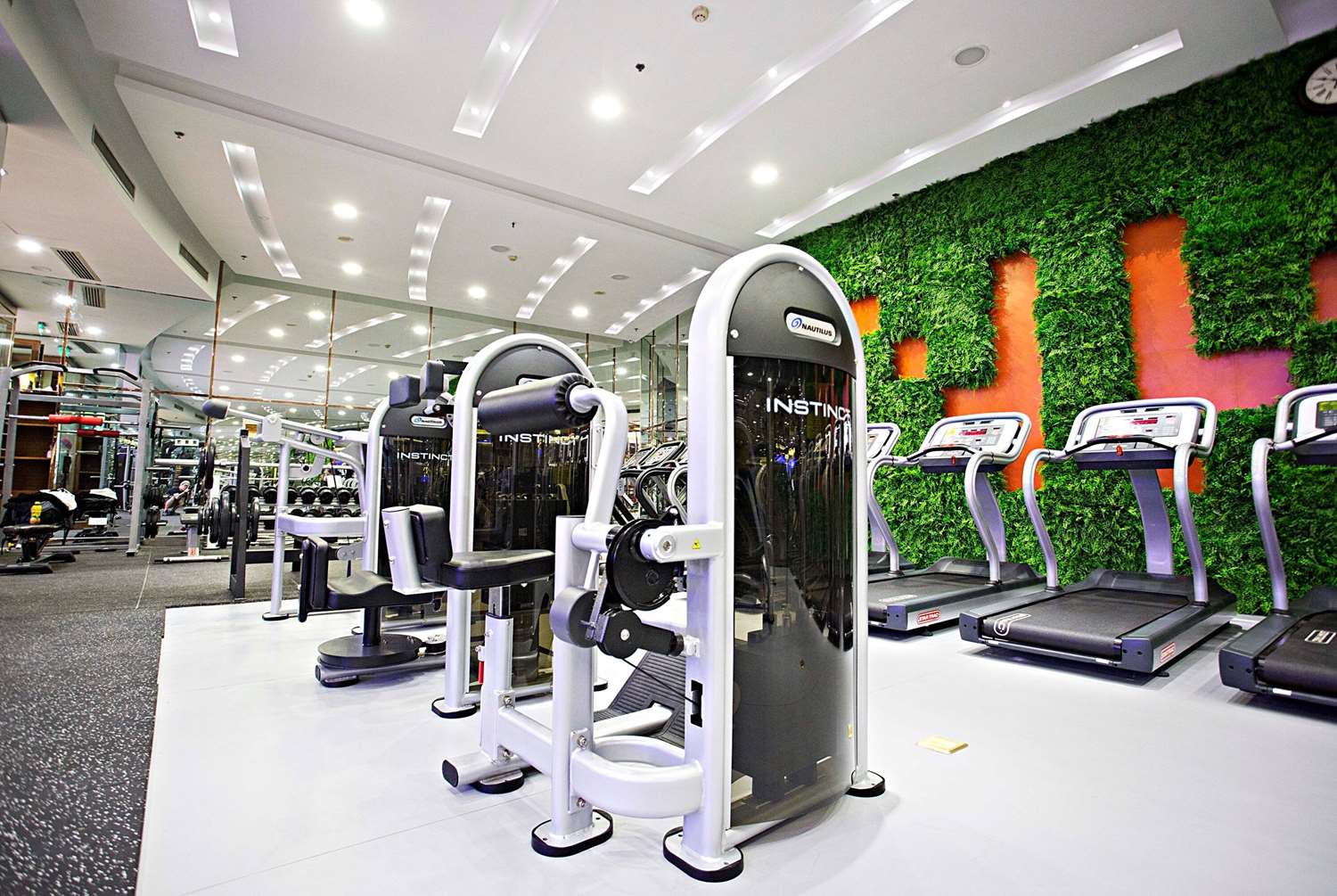 Wyndham Grand Plaza Royale Hangzhou 20/40