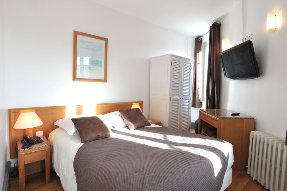 Hotel Des Falaises 3/49