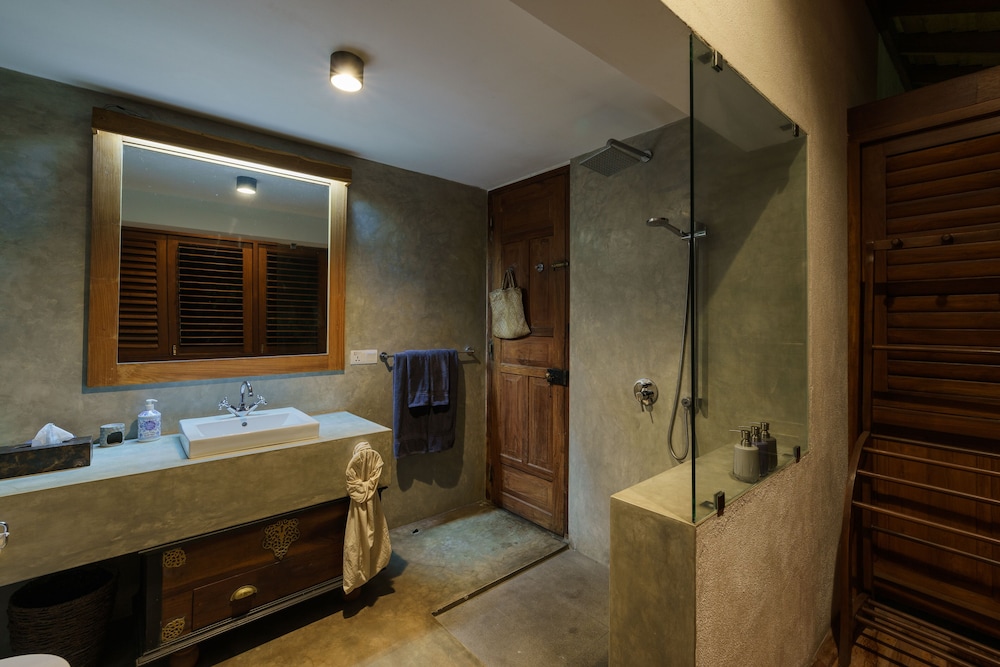 Royal Indigo Villa 36/37