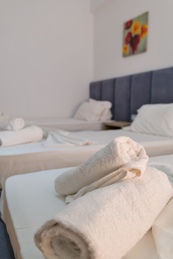HOTEL DRILONI 36/51