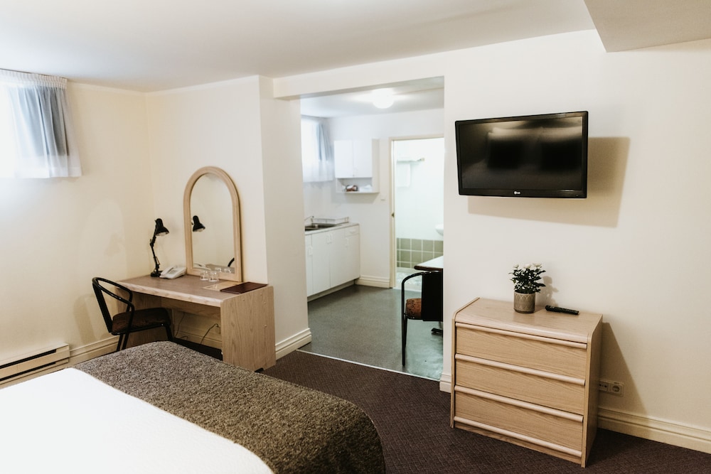 Airport Hotel Mara 18/54