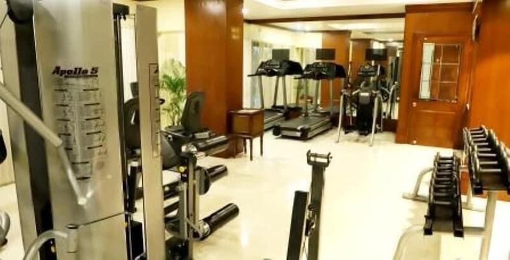 Hotel Dynasty 26/46