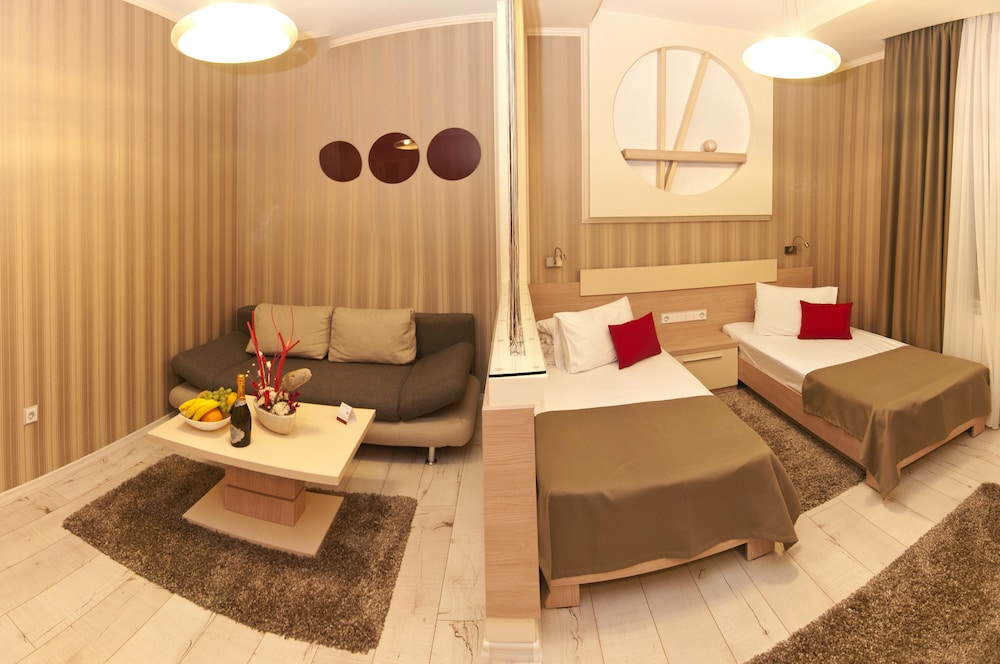 Hotel Confort 37/54