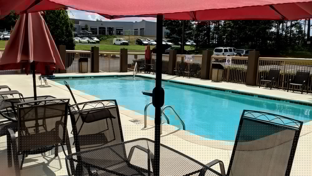 Comfort Suites University - Research Park 7/38