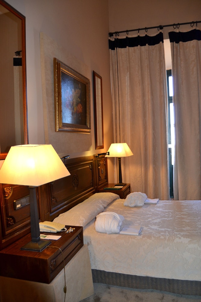 Parador De Lerma 19/50