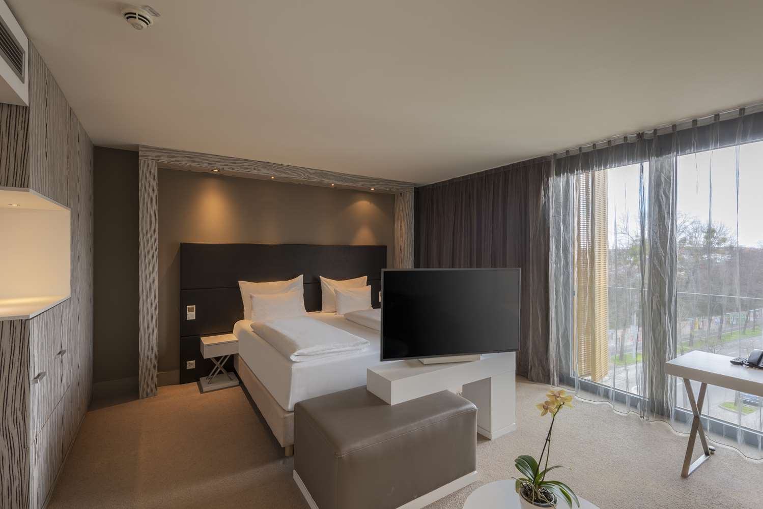 rooms