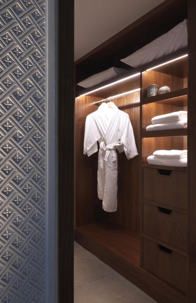 Anantara Al Jabal Al Akhdar Resort 37/80