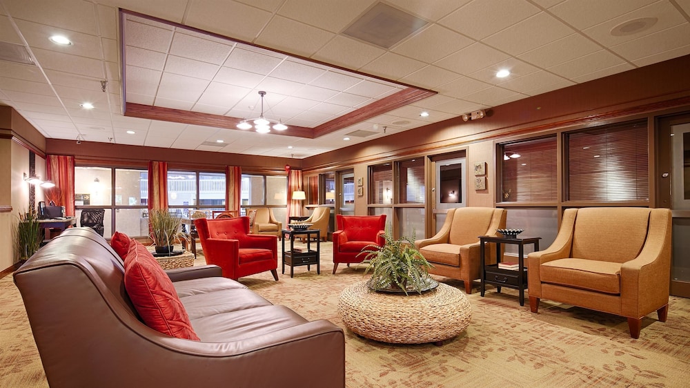 Best Western Plus Steeplegate Inn 41/51