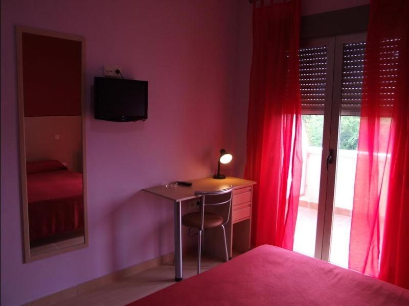 Hostal Parador De Los Galanes 4/14