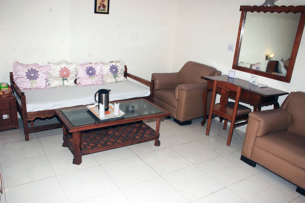 South Indian Hotel 55/64