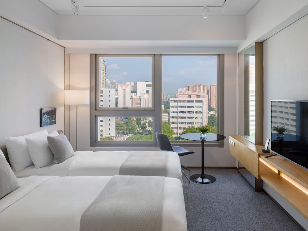HOTEL STAGE 55/72