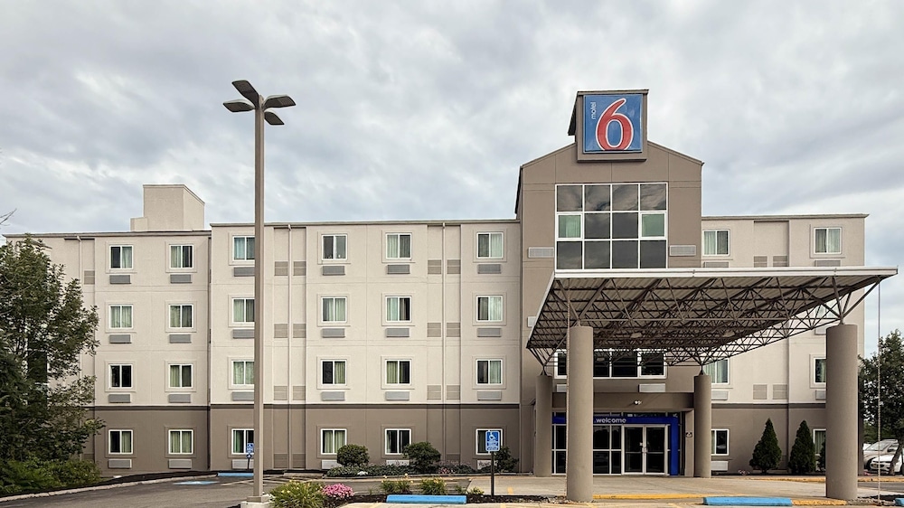 Motel6 Portsmouth, NH in PORTSMOUTH - NH