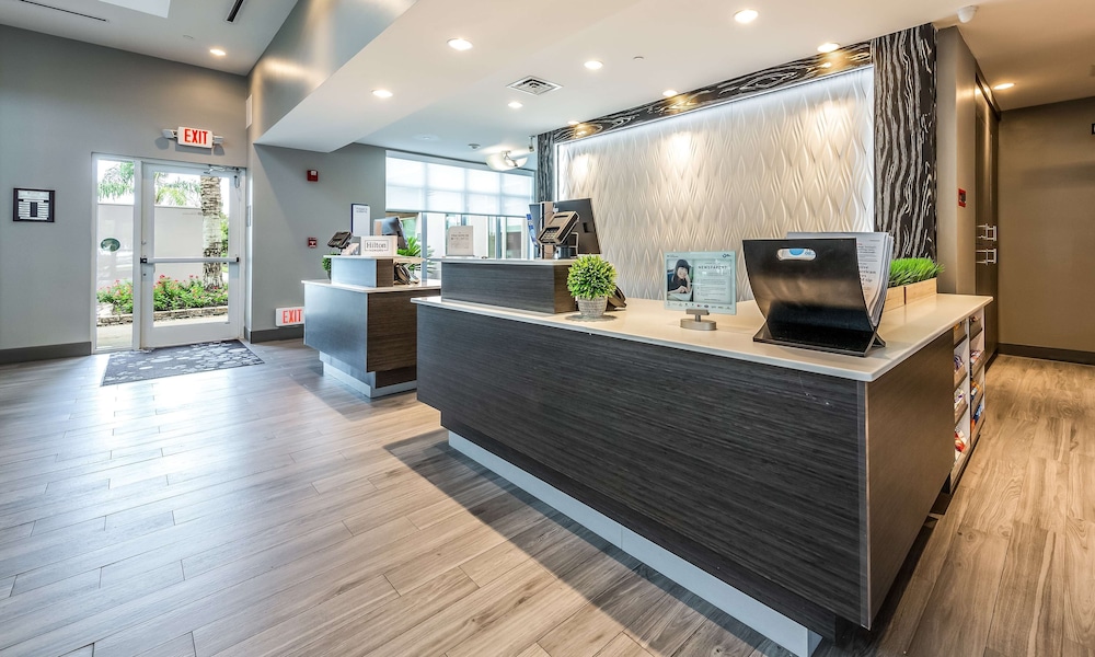 Hilton Garden Inn Beaumont, TX 8/39