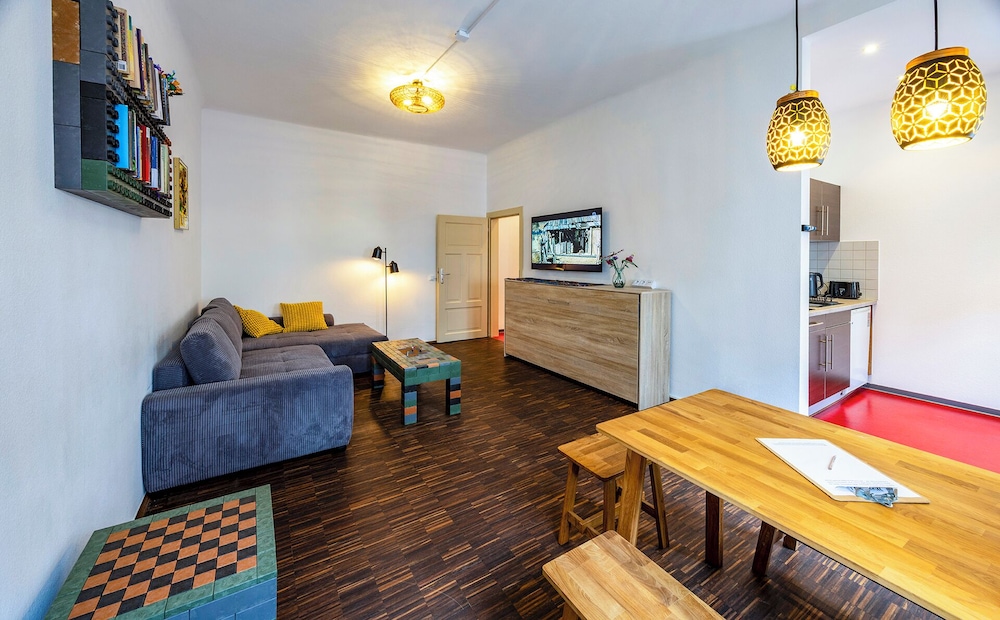 Hostel Mondpalast 55/73