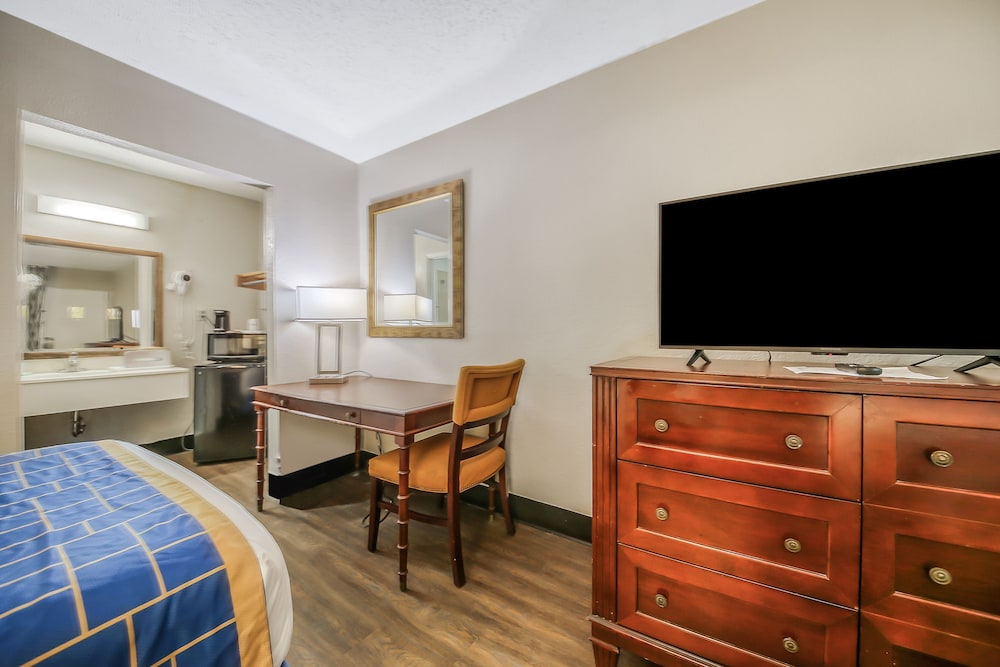 Econo Lodge Daytona Beach - Speedway 38/48