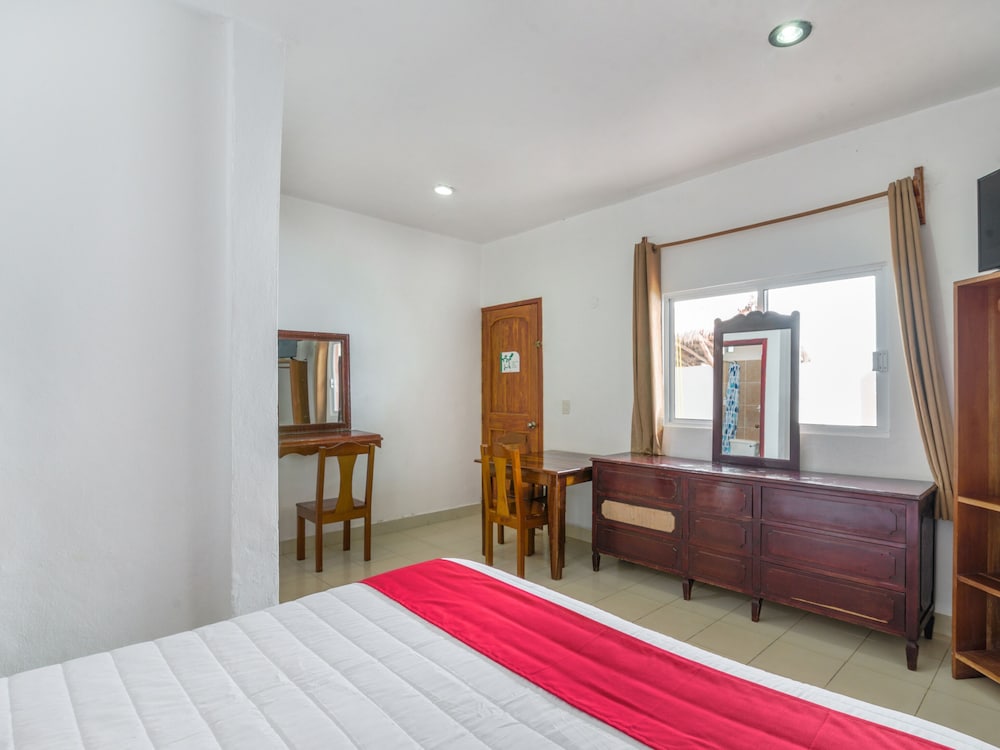 OYO Hotel Palma Real 14/34