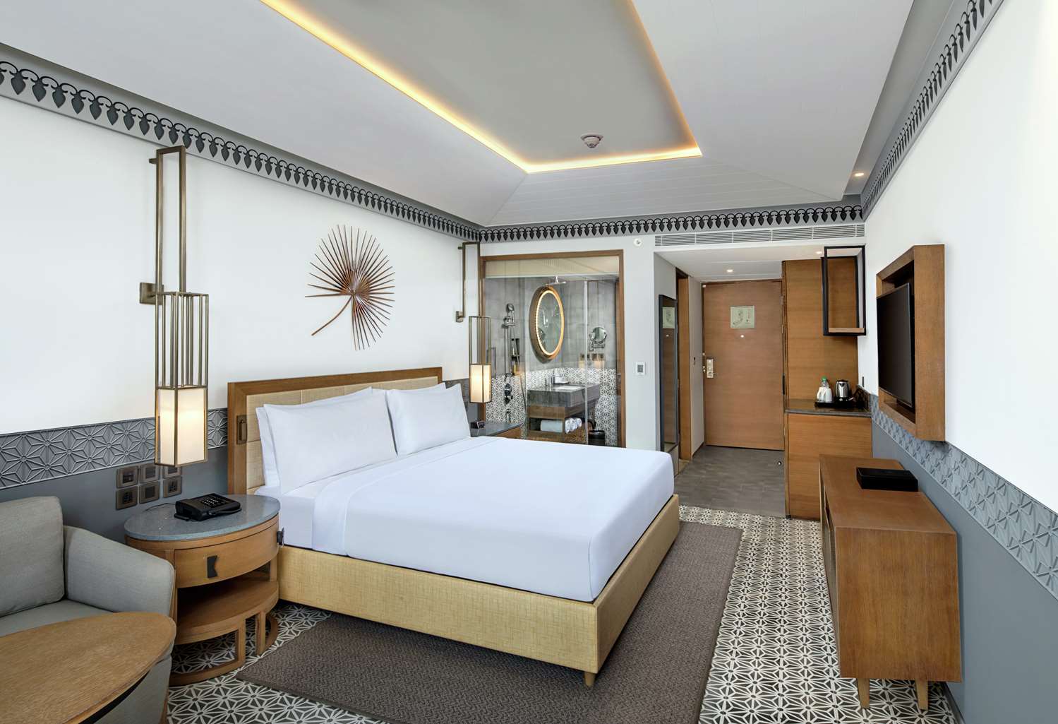 Deluxe, King Bed, Forest View, Balcony