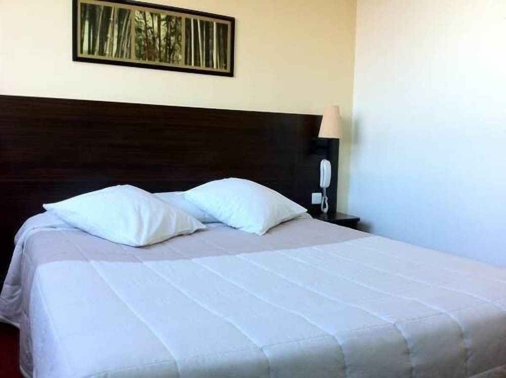 Orly Superior Hotel 29/57