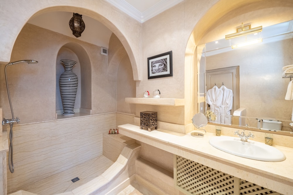 Riad Alma 26/72