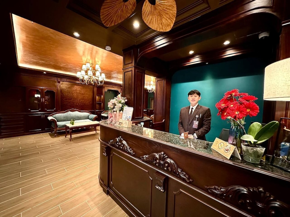 Tulip Hotel 2 19/66