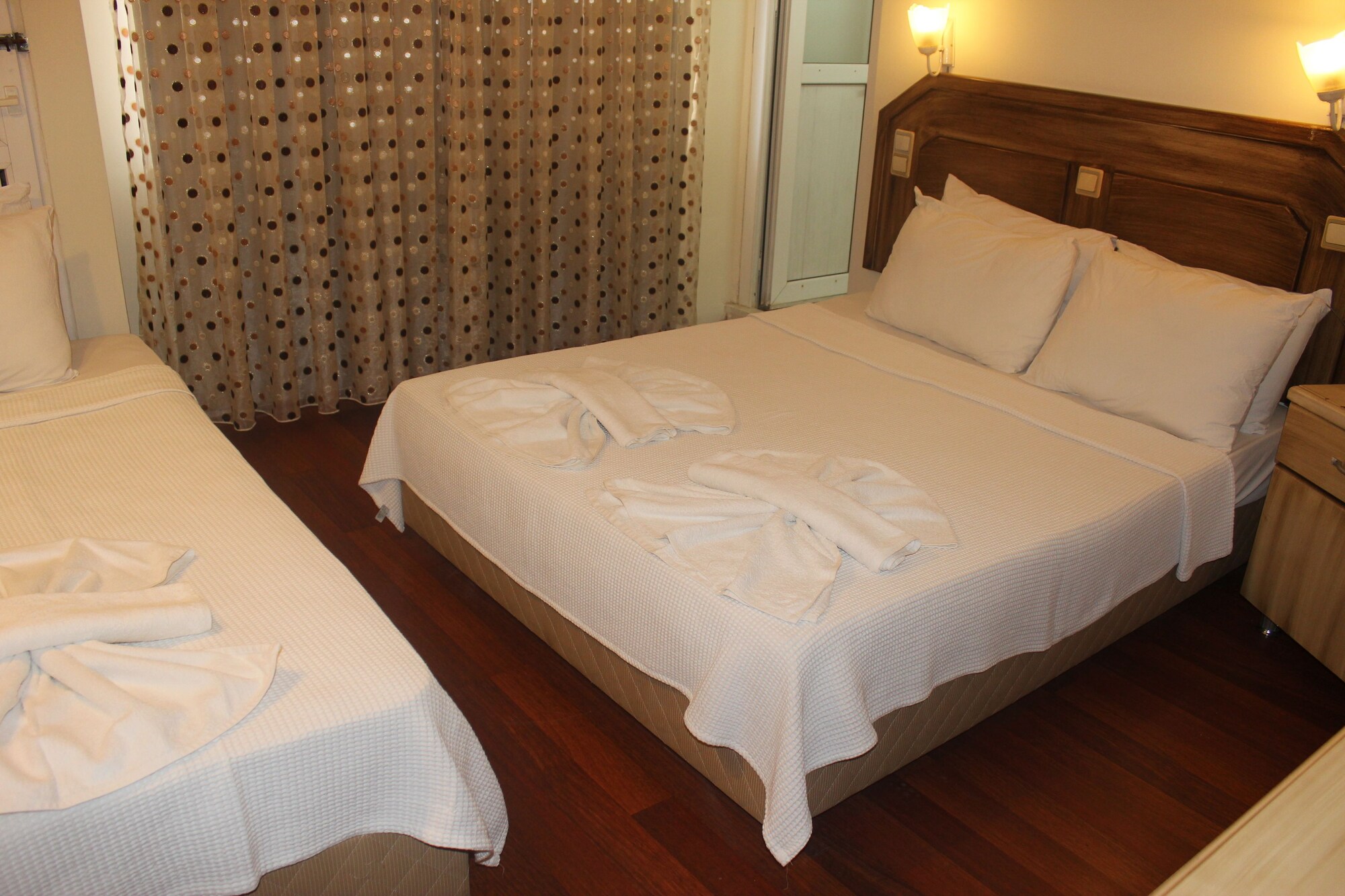 STANDARD, QUADRUPLE, SEA VIEW