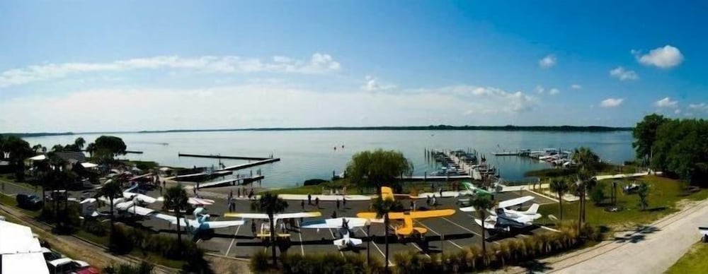 Key West Resort on Lake Dora 66/72