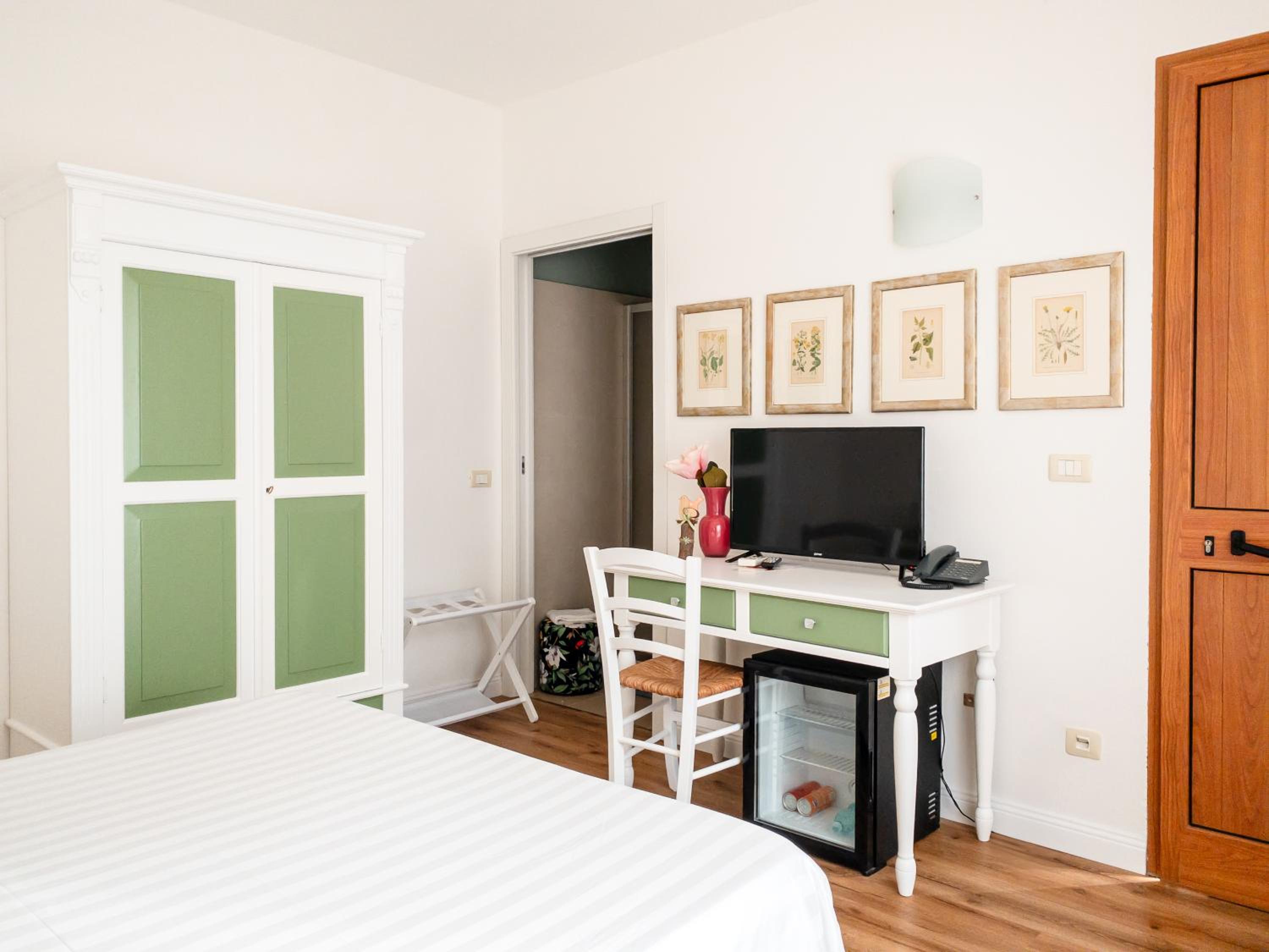 Hotel Donatella 10/50